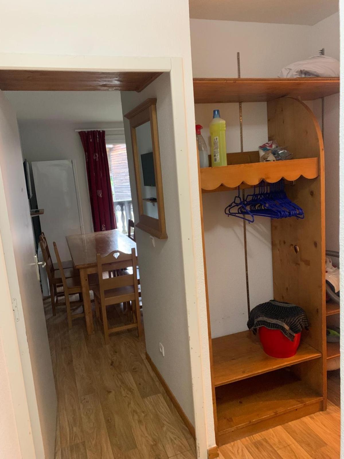 Appartement Dans Residence Bois De La Reine, Besse Et Saint Anastaise Luaran gambar